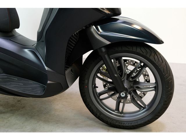 piaggio - beverly-400-s