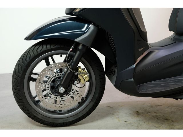 piaggio - beverly-400-s