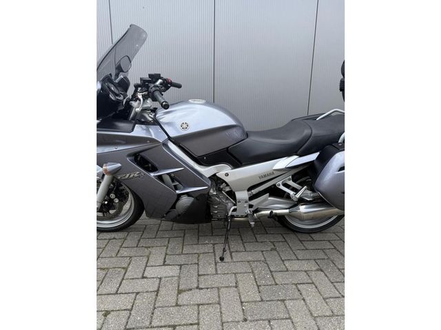 yamaha - fjr-1300