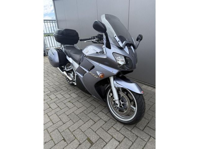yamaha - fjr-1300