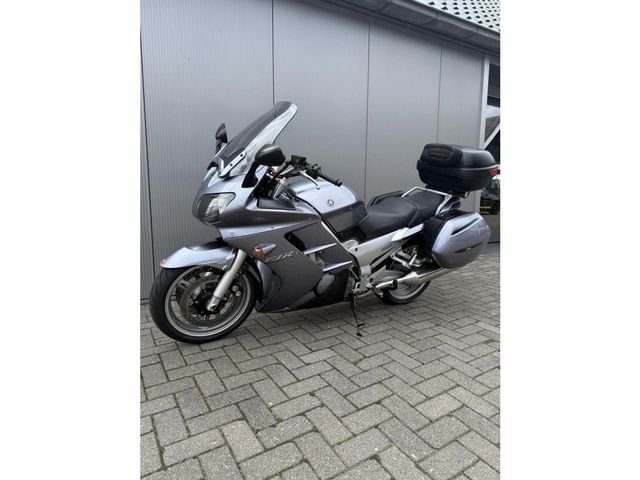 yamaha - fjr-1300