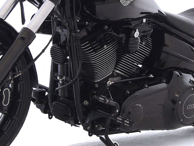 harley-davidson - breakout-fxsb