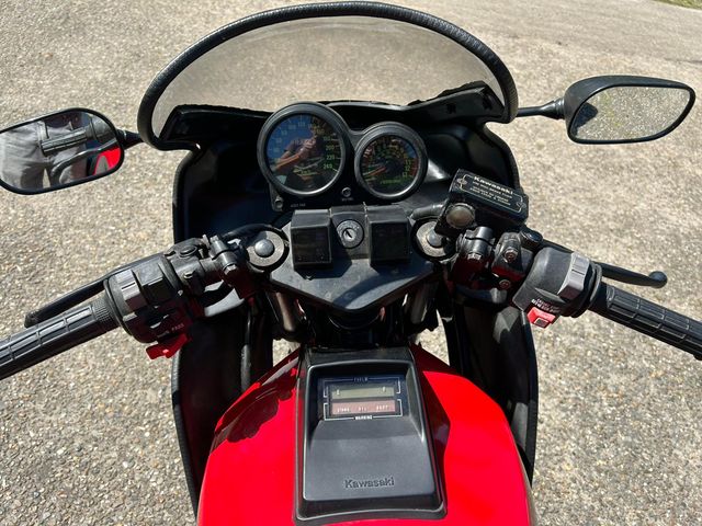 kawasaki - zx-550