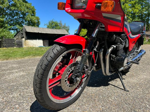 kawasaki - zx-550