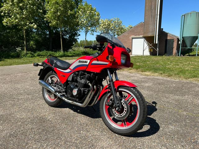 kawasaki - zx-550
