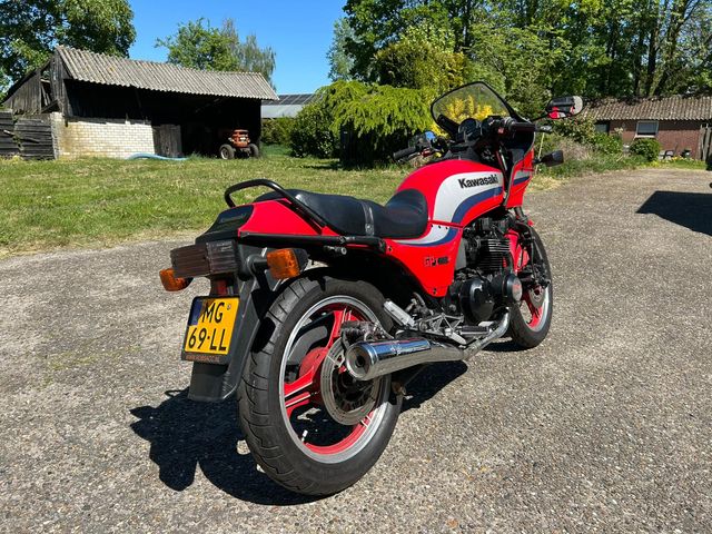 kawasaki - zx-550