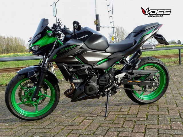 kawasaki - z-500