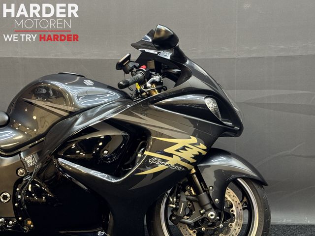 suzuki - gsx-r-1300-hayabusa