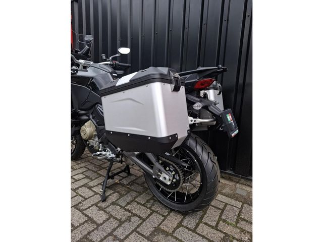 ducati - multistrada-v4-s