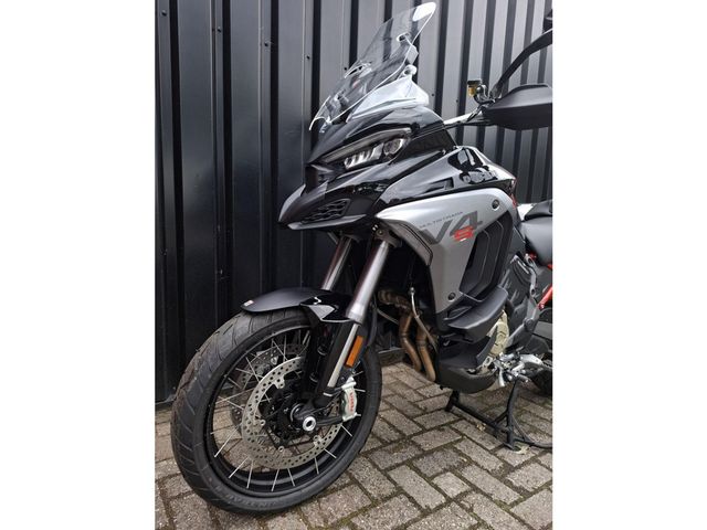 ducati - multistrada-v4-s