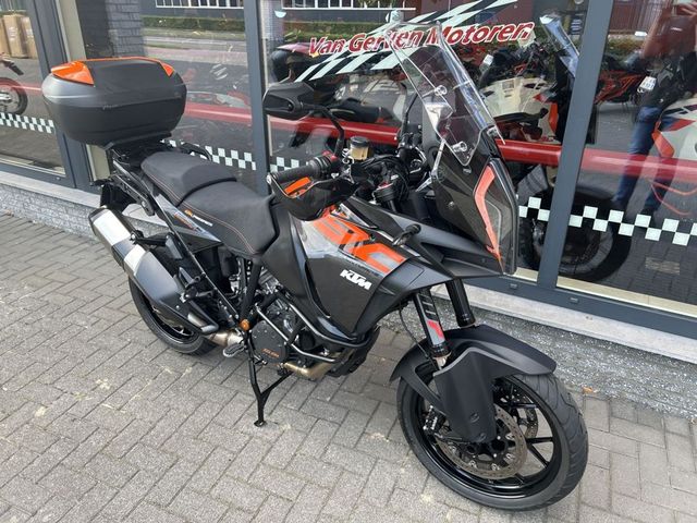 ktm - 1290-super-adventure-s