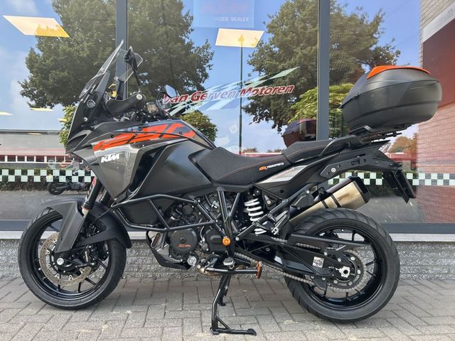 ktm - 1290-super-adventure-s