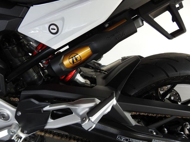 bmw - f-900-xr