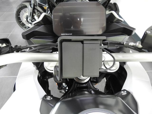bmw - f-900-xr
