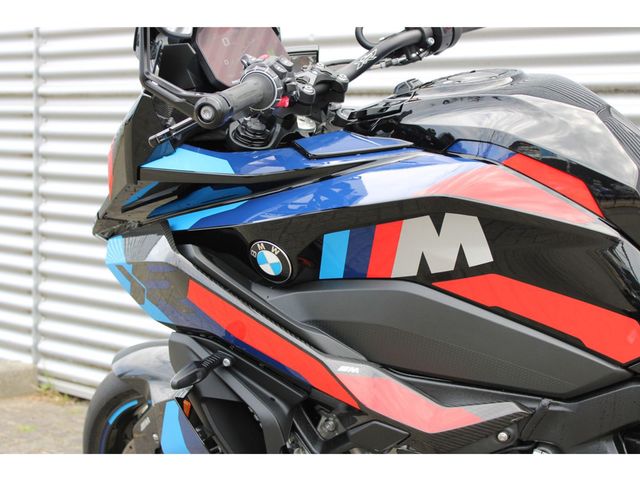 bmw - m-1000-xr