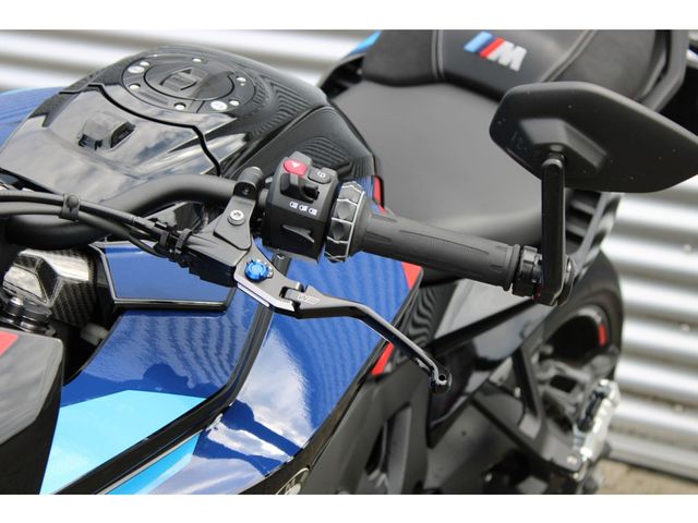 bmw - m-1000-xr