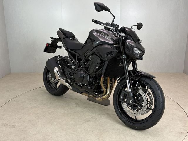 kawasaki - z900
