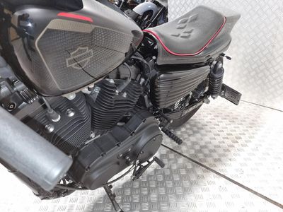 HARLEY-DAVIDSON SPORTSTER CUSTOM XL 1200 C – foto 4