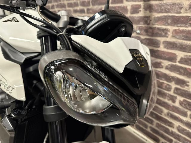 triumph - street-triple-r