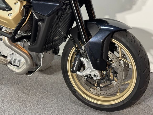 moto-guzzi - v-100-mandello
