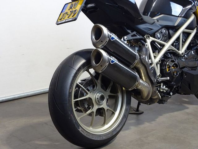 ducati - streetfighter--s-1098