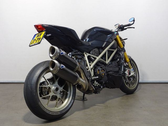 ducati - streetfighter--s-1098