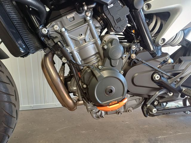 ktm - 790-duke