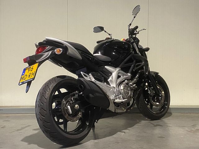 suzuki - gladius-abs