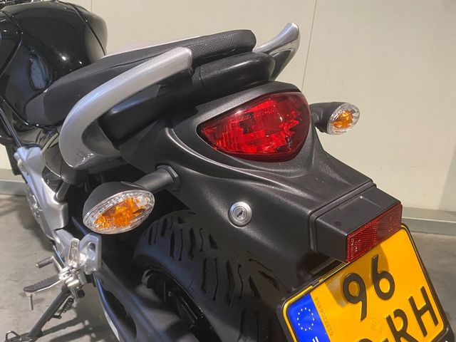 suzuki - gladius-abs