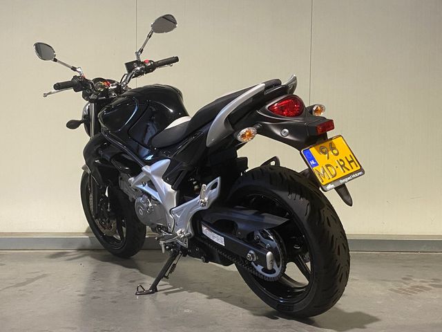 suzuki - gladius-abs