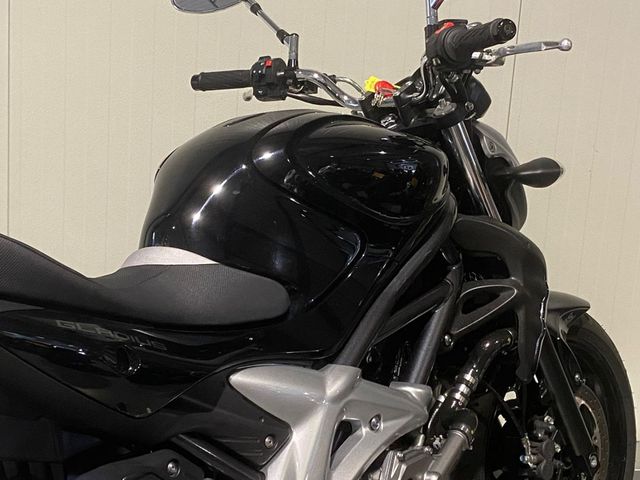 suzuki - gladius-abs