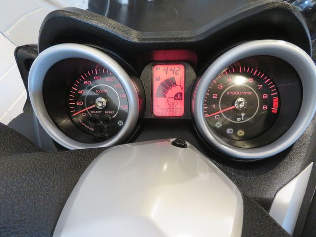 yamaha - x-max-250-abs
