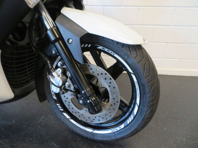 yamaha - x-max-250-abs