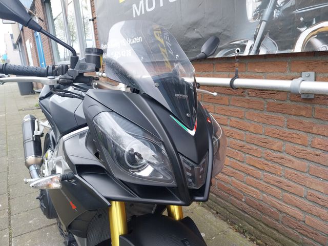 aprilia - tuono-v4-r-aprc