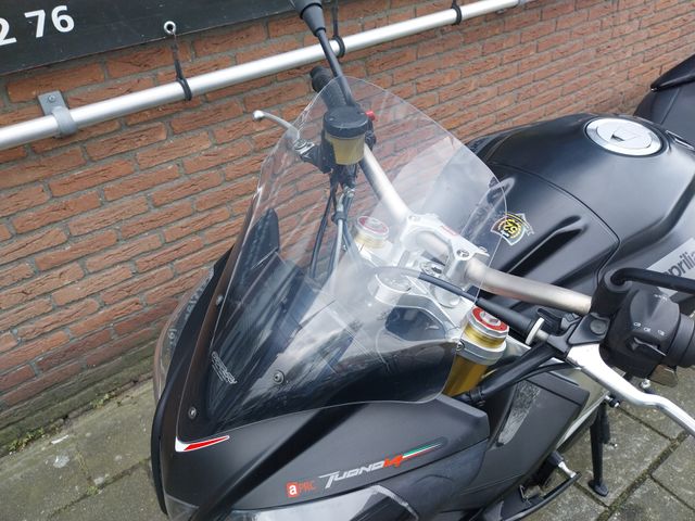 aprilia - tuono-v4-r-aprc