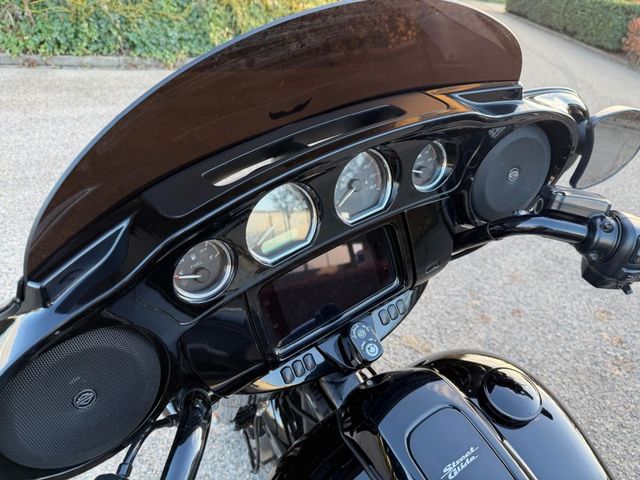 harley-davidson - street-glide-special-114
