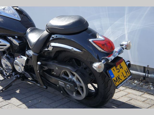 yamaha - xvs-950-a-midnight-star