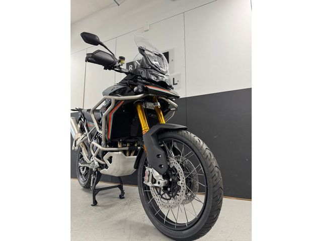 triumph - tiger-900-desert-edition