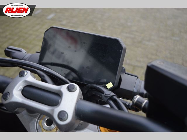 suzuki - gsx-s-1000-street-x-treme