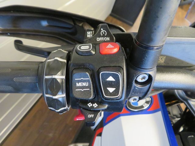 bmw - r-1300-gs-trophy