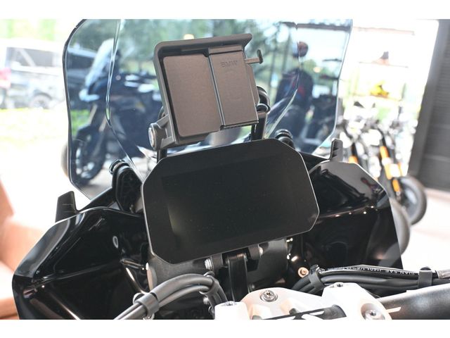 bmw - r-1300-gs