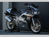SUZUKI GSX-R 600