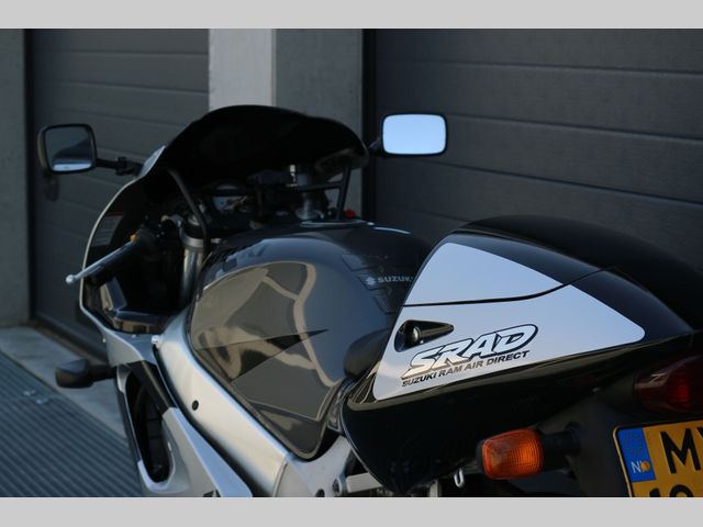 suzuki - gsx-r-600