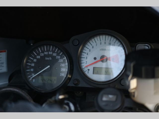 suzuki - gsx-r-600