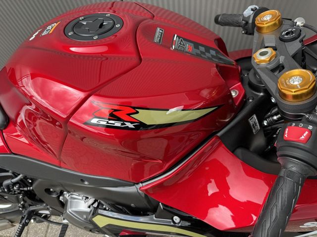 suzuki - gsx-r-1000-r
