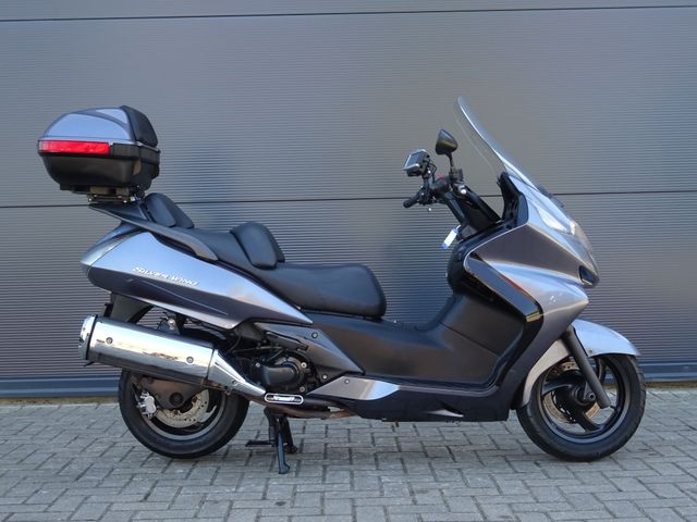 honda - fjs-400-silverwing