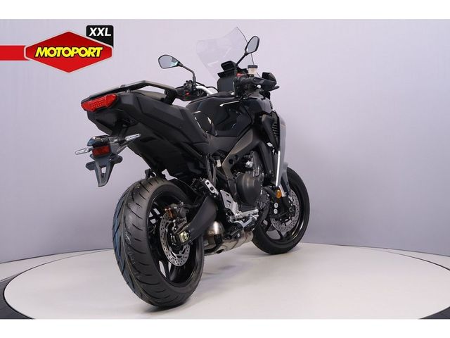 yamaha - tracer-9