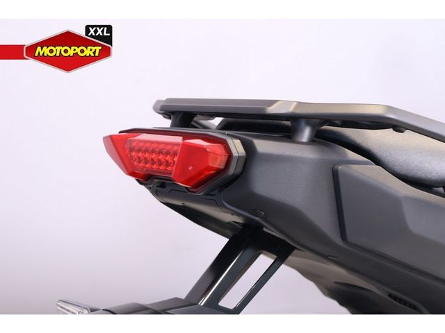 yamaha - tracer-9