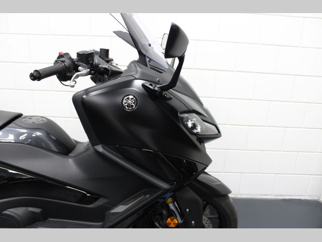 yamaha - tmax-560