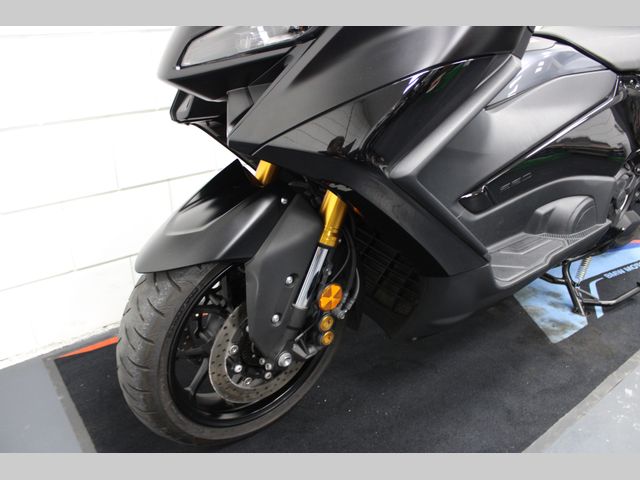 yamaha - tmax-560
